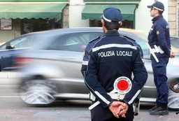 Polizia locale.jpg - {Polizia locale.jpg} - [28133]