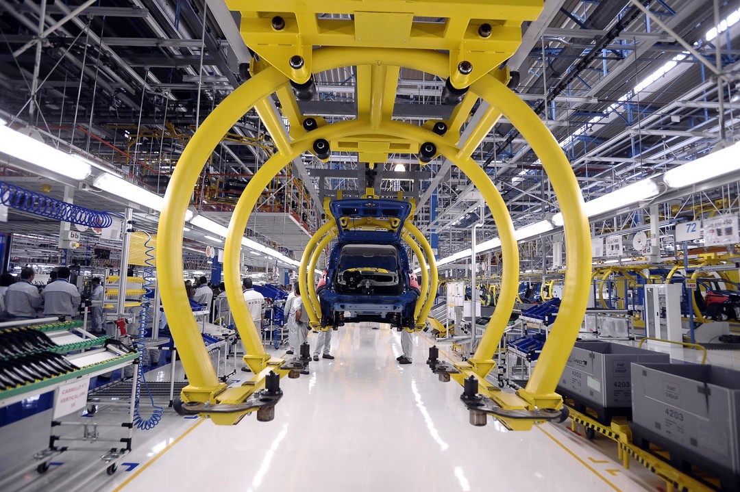 IndustriaCrisi.jpg - {IndustriaCrisi.jpg} - [28237]