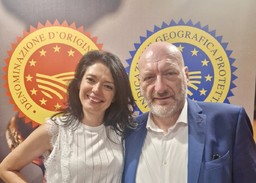 valentina bergamin e stefano fontana al g7 ortigia.jpg - {valentina bergamin e stefano fontana al g7 ortigia.jpg} - [28549]