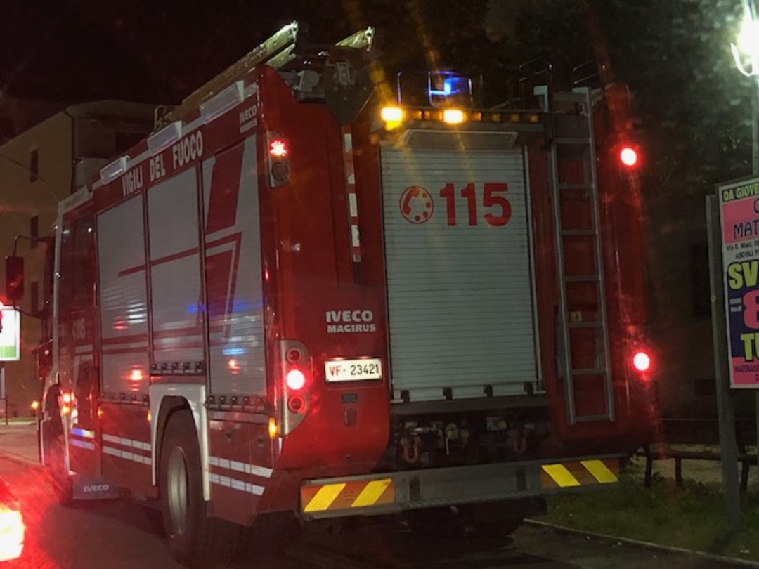 vigili del fuoco.jpg - {vigili del fuoco.jpg} - [28677]