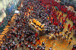 CarnevaleIvrea.jpg - {CarnevaleIvrea.jpg} - [28781]