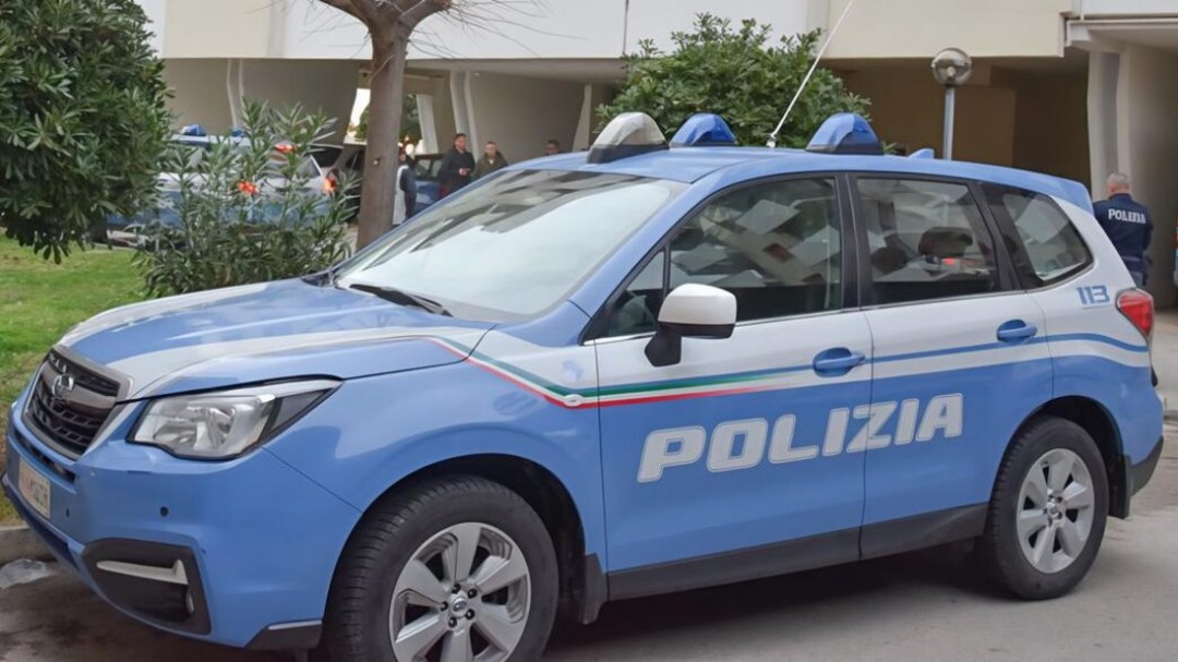 polizia.jpg - {polizia.jpg} - [28965]