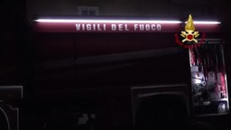 vigili del fuoco.jpg - {vigili del fuoco.jpg} - [28997]