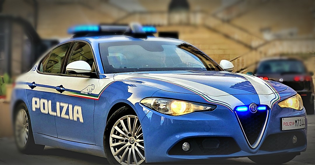 polizia.jpg - {polizia.jpg} - [29029]