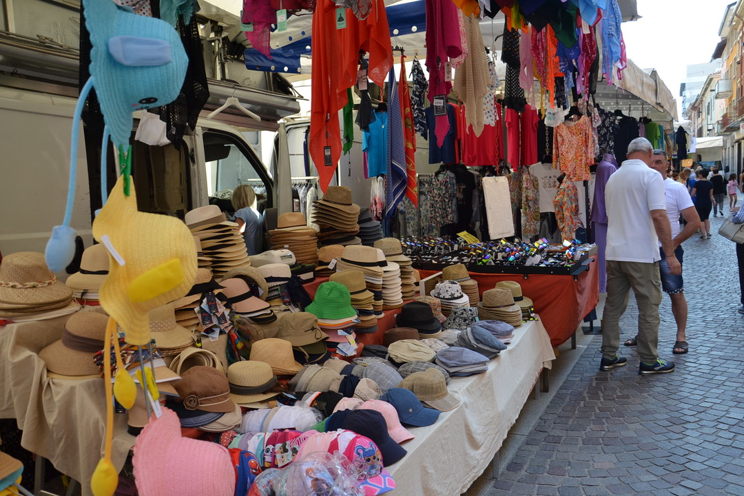 Mercato.JPG - {Mercato.JPG} - [29405]