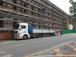 Immagine Palazzo santa croce cantiere.jpg - {Immagine Palazzo santa croce cantiere.jpg} - [29509]