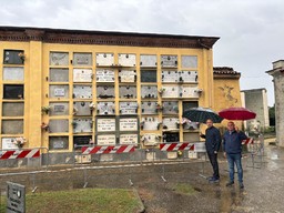 CimiteroAsti.jpg - {CimiteroAsti.jpg} - [30110]