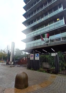 Sede Atc_lavori alla cancellata.jpeg - {Sede Atc_lavori alla cancellata.jpeg} - [30238]