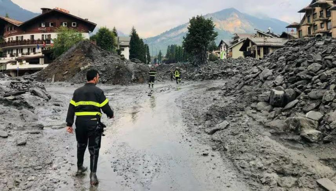 Nuovi fondi per danni da calamità naturali - foto maltempo alluvione Bardonecchia.jpg - {Nuovi fondi per danni da calamità naturali - foto maltempo alluvione Bardonecchia.jpg} - [30663]
