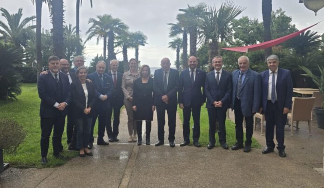 incontro mentone.jpg - {incontro mentone.jpg} - [30719]