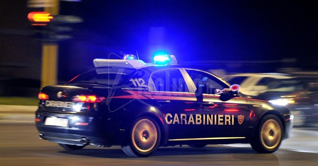 Carabinierui-0x1080.jpg - {Carabinierui-0x1080.jpg} - [32312]
