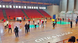 Attività motoria al Palazzetto dello Sport.jpeg - {Attività motoria al Palazzetto dello Sport.jpeg} - [32328]