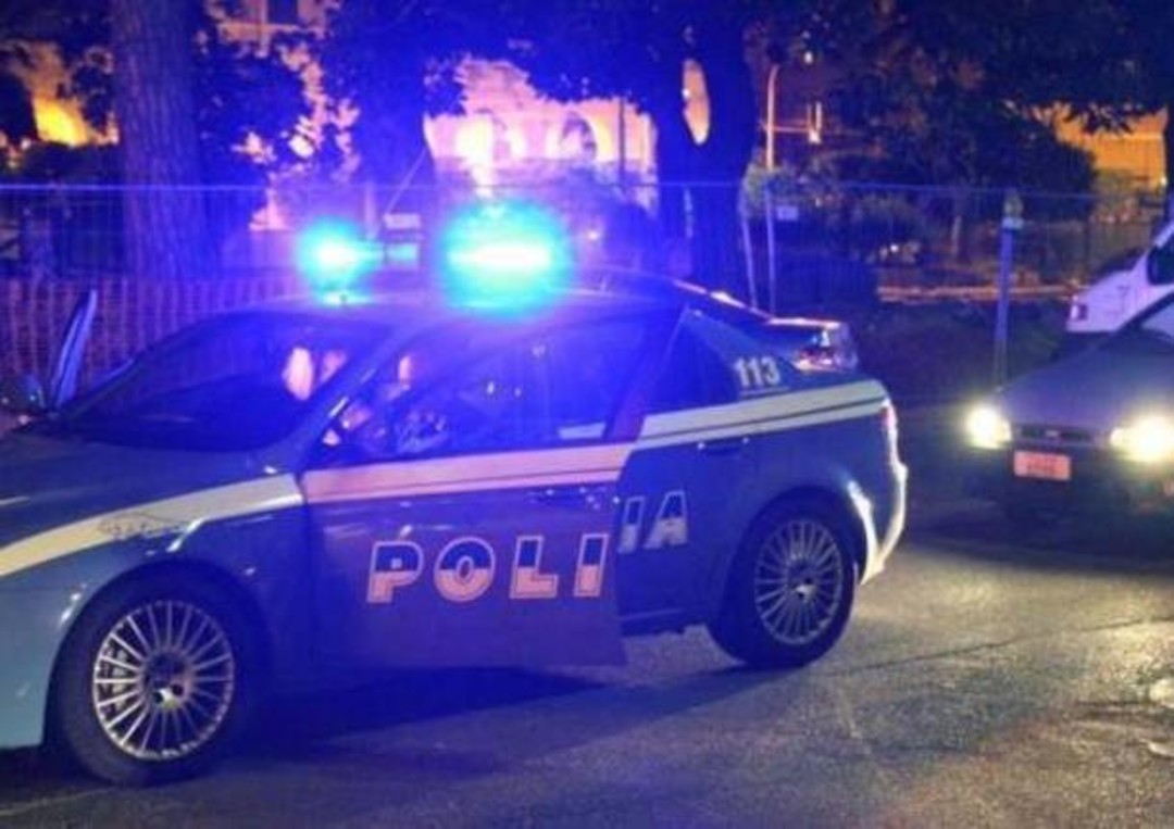 polizia.jpg - {polizia.jpg} - [32504]