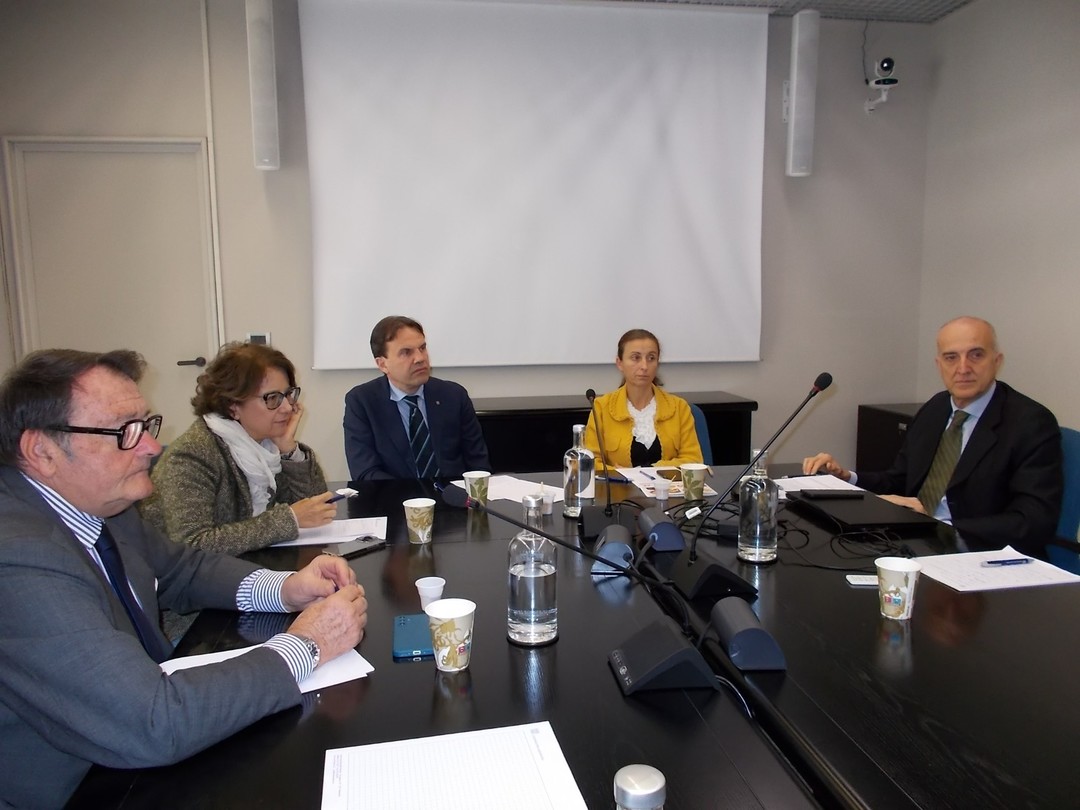 incontro confindustria Alessandria 1.jpeg - {incontro confindustria Alessandria 1.jpeg} - [32560]