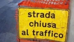 La strada sarà interrotta dal 17 al 26 luglio.jpg - {La strada sarà interrotta dal 17 al 26 luglio.jpg} - [3291]