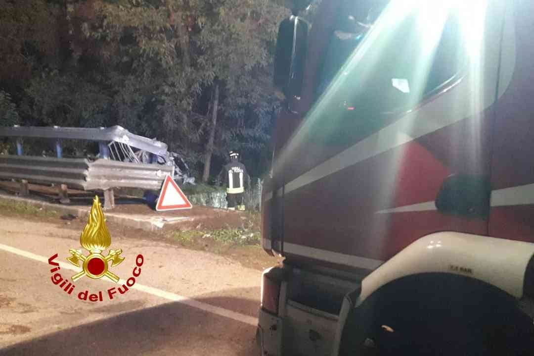 Vigili del fuoco.jpg - {Vigili del fuoco.jpg} - [33016]