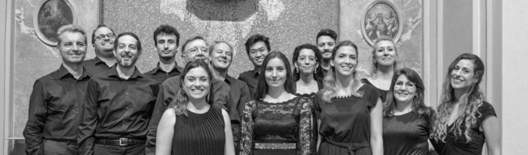 GuillouConsort.jpg - {GuillouConsort.jpg} - [35680]