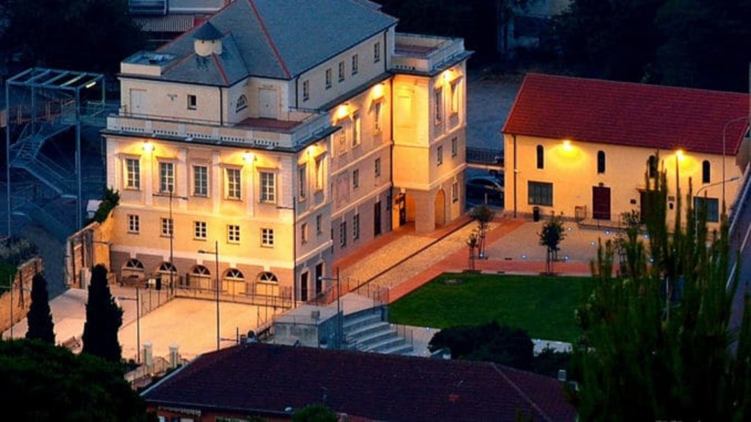 Andora-I-Giardini-di-Palazzo-Tagliaferro.jpg - {Andora-I-Giardini-di-Palazzo-Tagliaferro.jpg} - [35744]