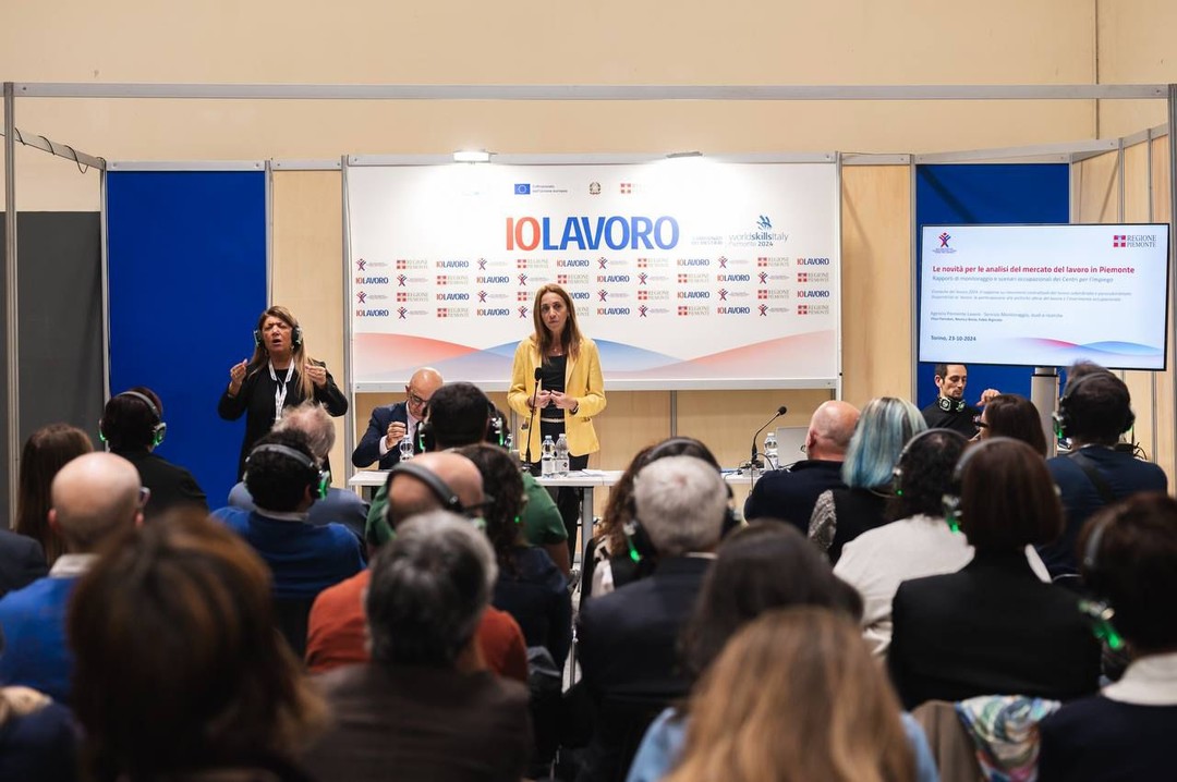L'assessora Chiorino a Io Lavoro - foto.jpg - {L'assessora Chiorino a Io Lavoro - foto.jpg} - [36809]