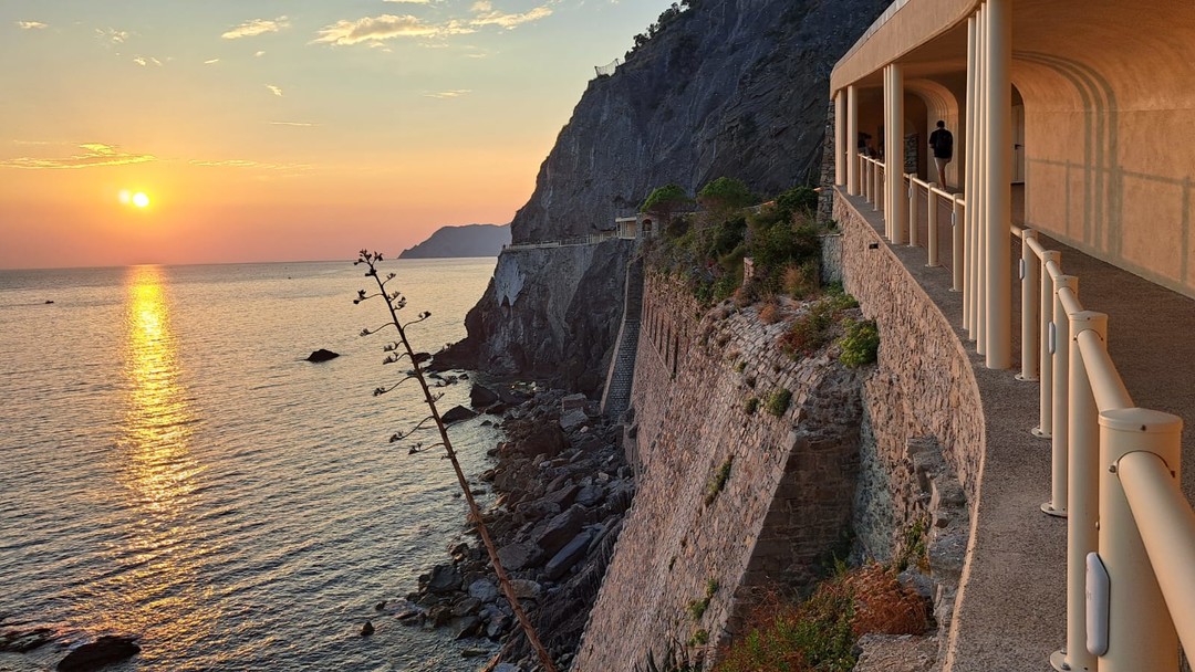 via dell'amore.jpg - {via dell'amore.jpg} - [36817]