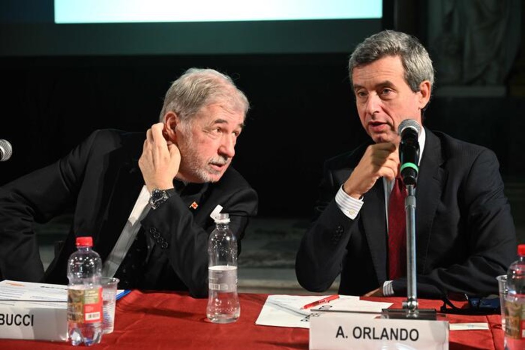 bucci orlando.jpg - {bucci orlando.jpg} - [37683]