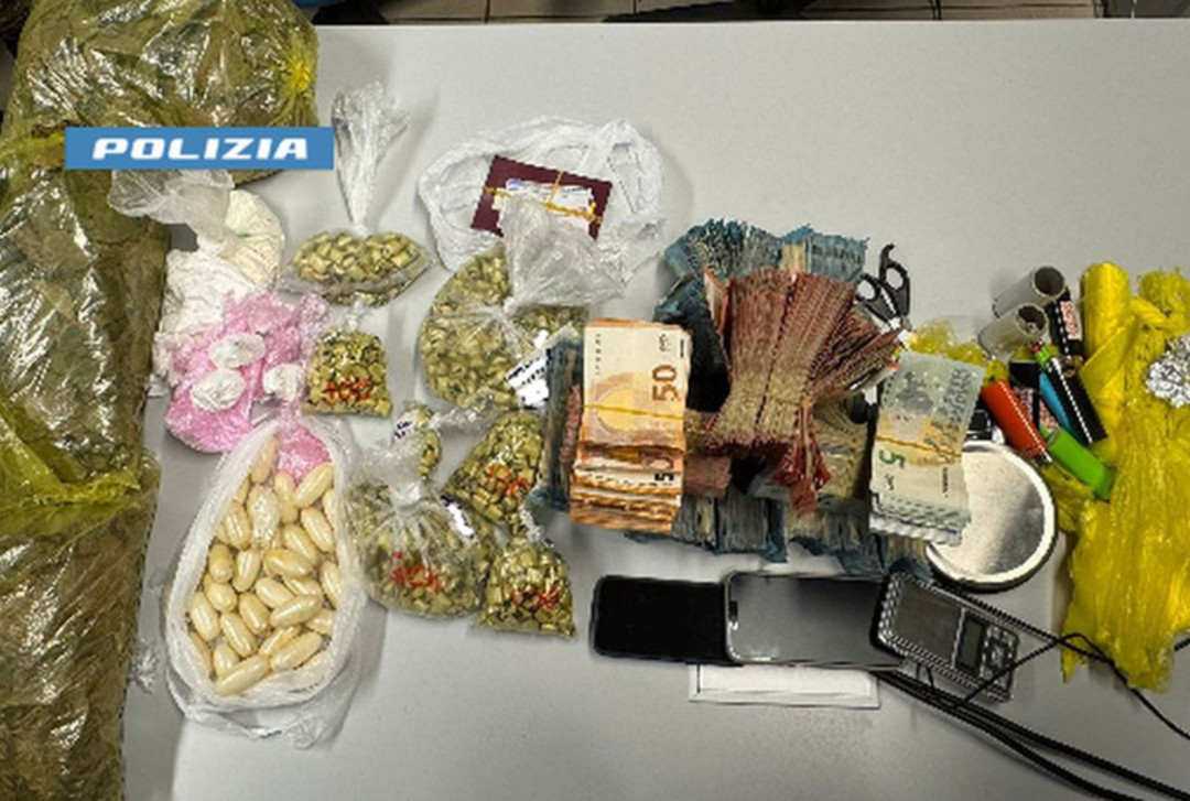 MilleDosiCrackTorino.jpg - {MilleDosiCrackTorino.jpg} - [39552]