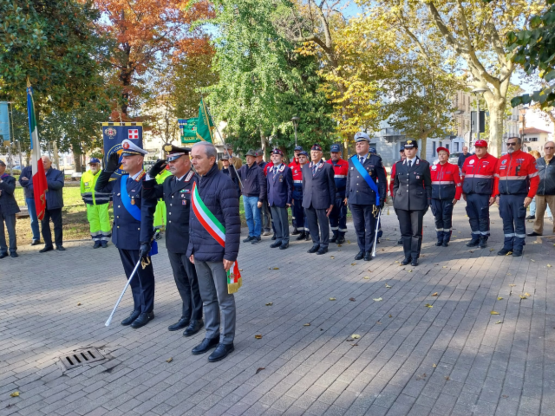 4-novembre_foto-sg.png - {4-novembre_foto-sg.png} - [39888]
