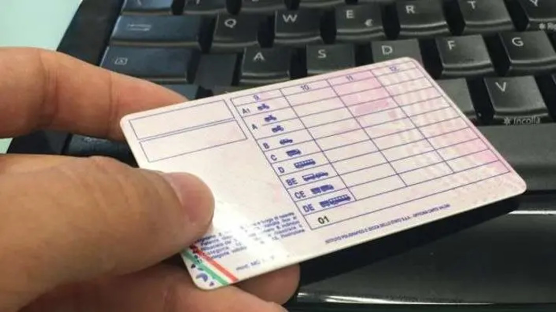 PatentiTruccate.jpg - {PatentiTruccate.jpg} - [40273]