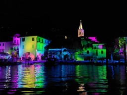 isolediluce23-fotodigiuliavaretti copia.jpg - {isolediluce23-fotodigiuliavaretti copia.jpg} - [40289]