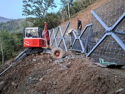 FOTO lavori frana calice sp8  n.4.jpg - {FOTO lavori frana calice sp8  n.4.jpg} - [41980]