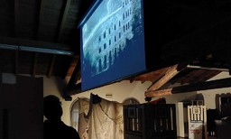 Polvere di Guerra - Dalle macerie alla costruzione di Pace.jpg - {Polvere di Guerra - Dalle macerie alla costruzione di Pace.jpg} - [42220]