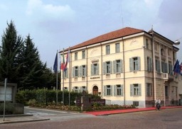 Gattinara municipio.jpg - {Gattinara municipio.jpg} - [42389]