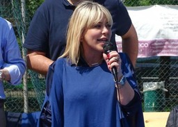 Foto Marina Chiarelli orizzontale.jpg - {Foto Marina Chiarelli orizzontale.jpg} - [43392]