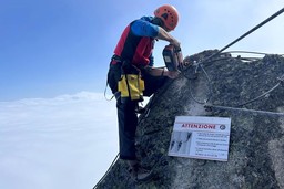 ferrate_in_manutenzione.jpg - {ferrate_in_manutenzione.jpg} - [43904]