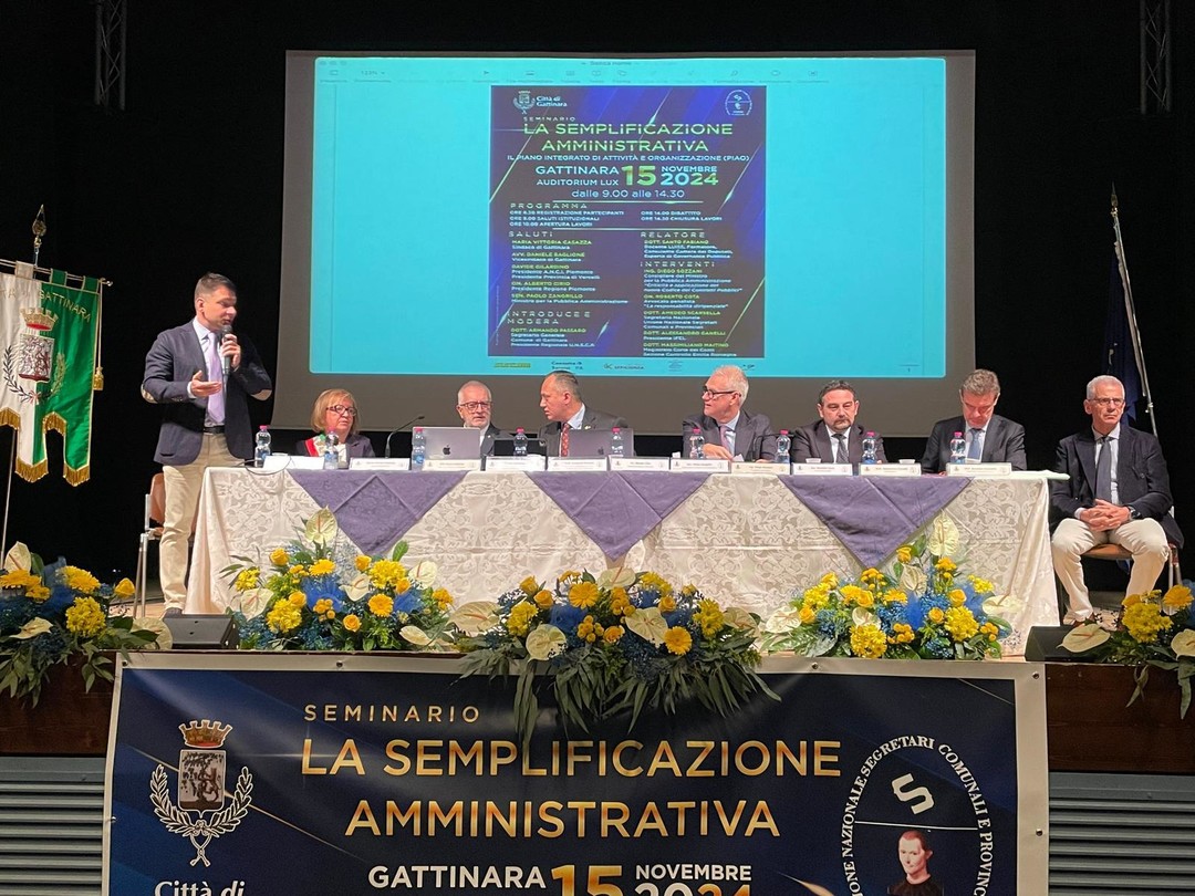 Foto seminario.jpg - {Foto seminario.jpg} - [43944]