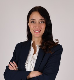 Sara Gentile.jpg - {Sara Gentile.jpg} - [45676]