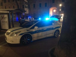 polizia-locale-albenga.jpg - {polizia-locale-albenga.jpg} - [46148]