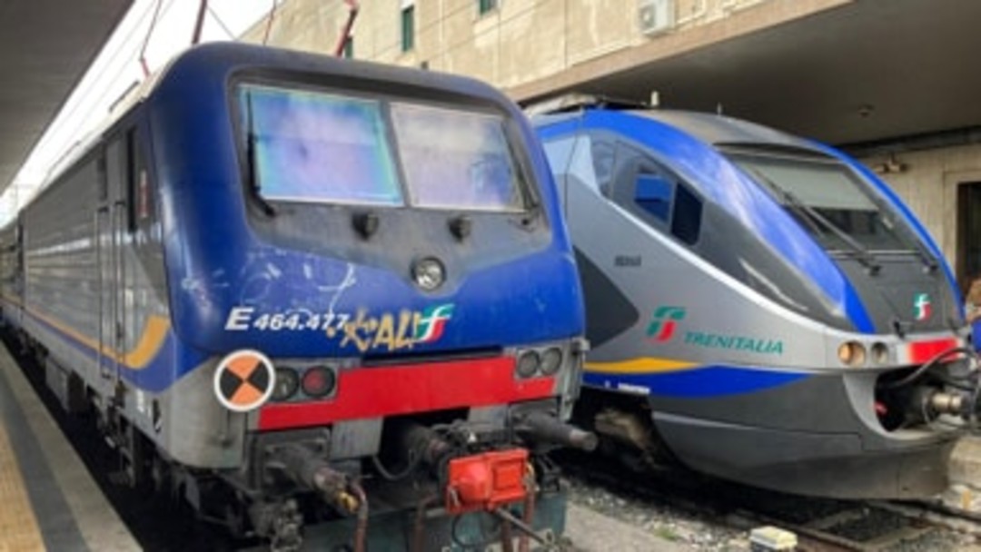 treni.jpg - {treni.jpg} - [46381]