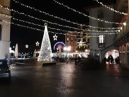 Natale a Verbania.jfif - {Natale a Verbania.jfif} - [46878]