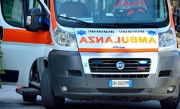 ambulanza-0x256.jpg - {ambulanza-0x256.jpg} - [46991]