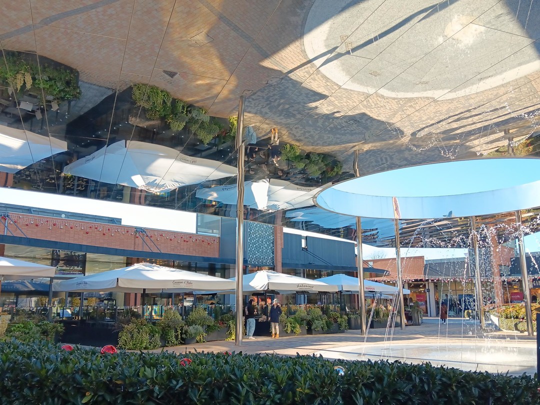 Food court VL TSO.jpg - {Food court VL TSO.jpg} - [47087]