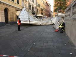 crollo cavour.jpg - {crollo cavour.jpg} - [47167]