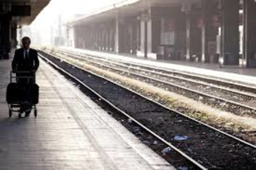 treni binario.jpg - {treni binario.jpg} - [47898]