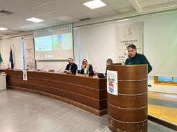 laboratorio_bosco.jpeg - {laboratorio_bosco.jpeg} - [48691]