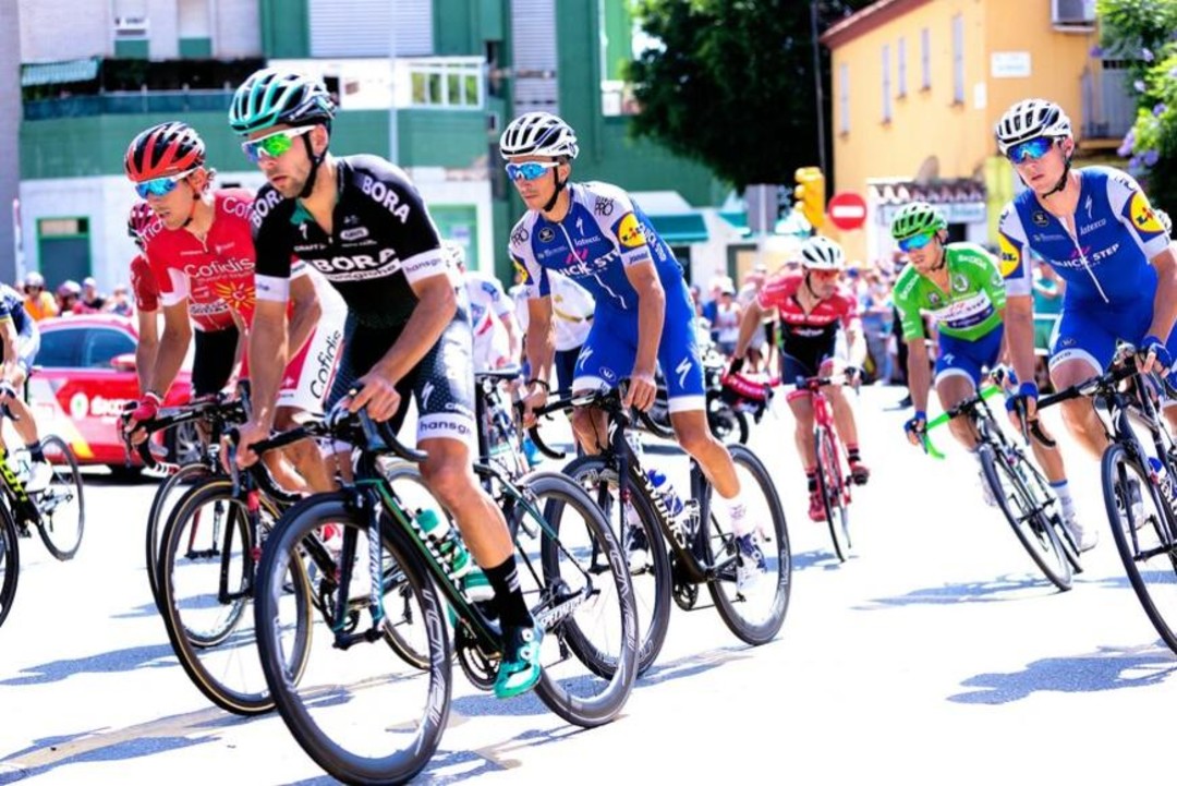 Il Piemonte aspetta la Vuelta.jpg - {Il Piemonte aspetta la Vuelta.jpg} - [49419]