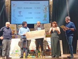 Immagine strafossan contributo speciale Melo (2964878).jpg - {Immagine strafossan contributo speciale Melo (2964878).jpg} - [49547]