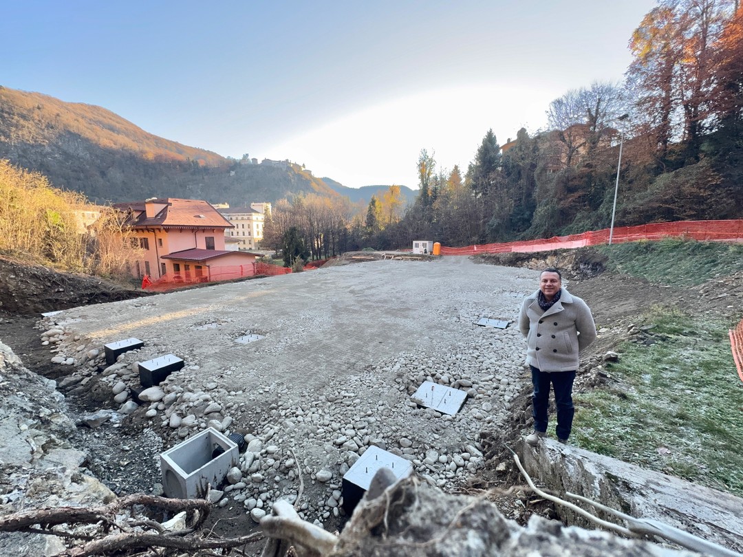 VARALLO Lavori nuova palestra (05.12.24).jpg - {VARALLO Lavori nuova palestra (05.12.24).jpg} - [50323]