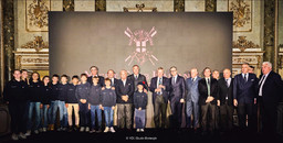 yacht club.jpg - {yacht club.jpg} - [50964]