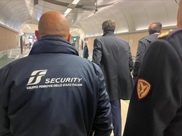 FS Security.jpg - {FS Security.jpg} - [50980]