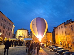 Immagine Gin1.jpg - {Immagine Gin1.jpg} - [51542]